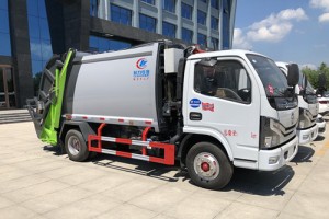 东风6立方压缩式垃圾车