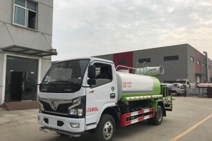 东风5立方喷雾洒水车