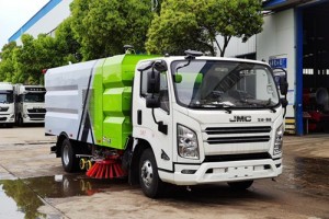 江铃凯锐洗扫车（10立方）